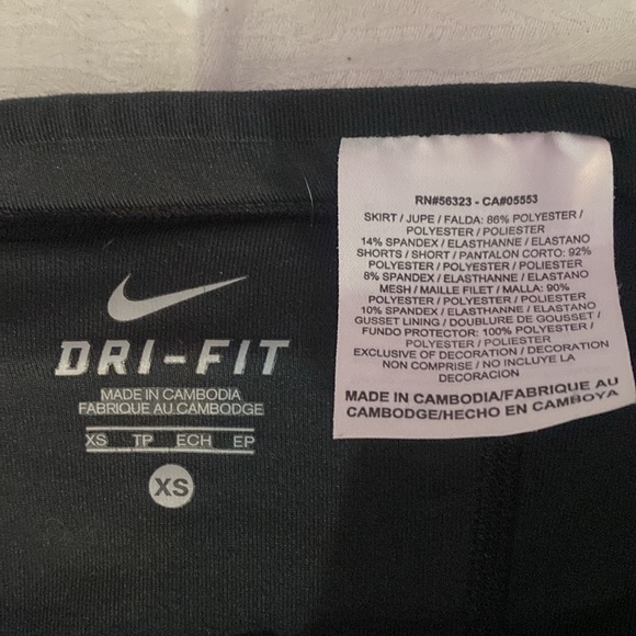 Nike Dri-Fit Running Skort - Picture 6 of 6